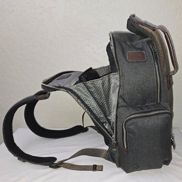 TUMI Alpha Bravo Travis Backpack Limited Edition Rare Model 22383ATH2 - Picture 9 of 16